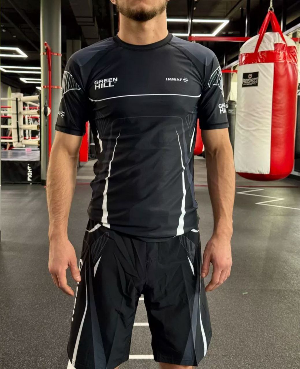 5273829517615109477_121