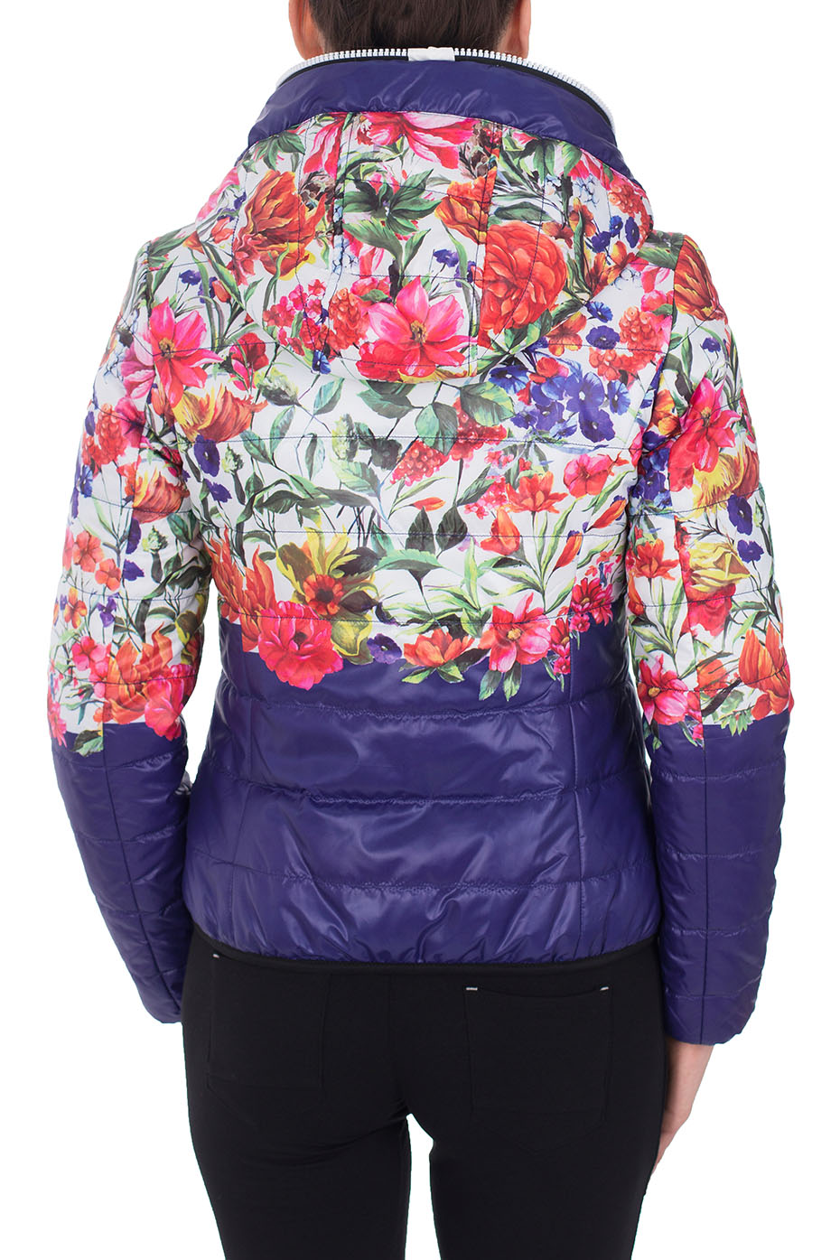 AV-839-06+02_2d_0004