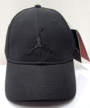 Бейсболка Jordan Jumpman Classic Black / Black