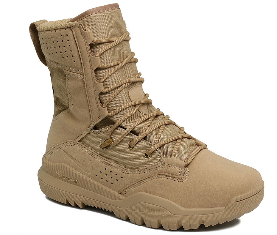 Ботинки Nike SFB Field 2 8 Desert (Light Brown)