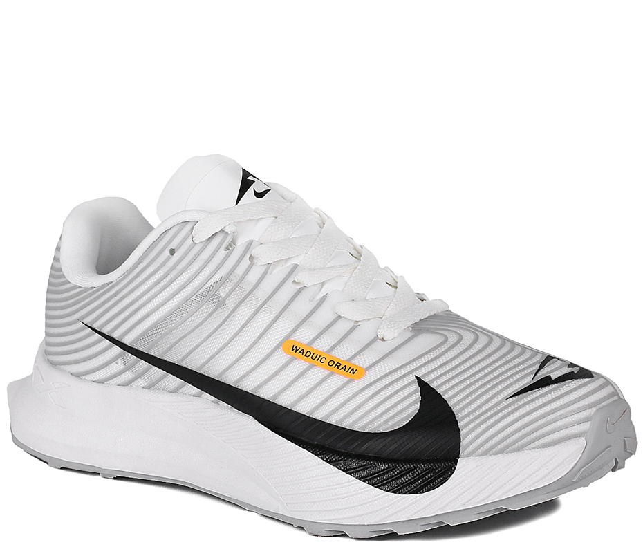 Кроссовки Nike Trail Kiger White / Black / White
