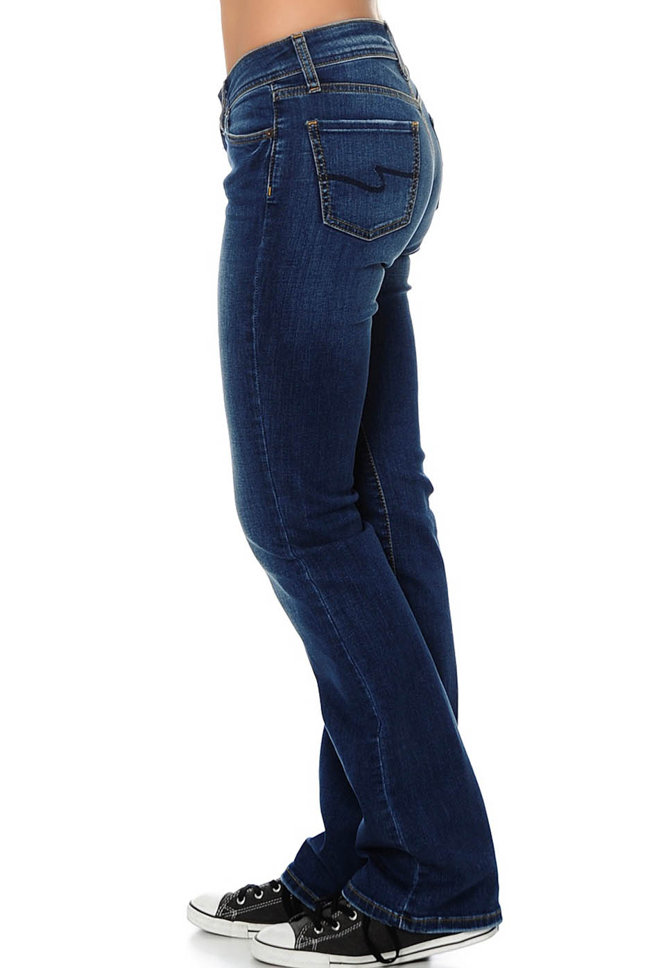 [img][5][4][900x1234]